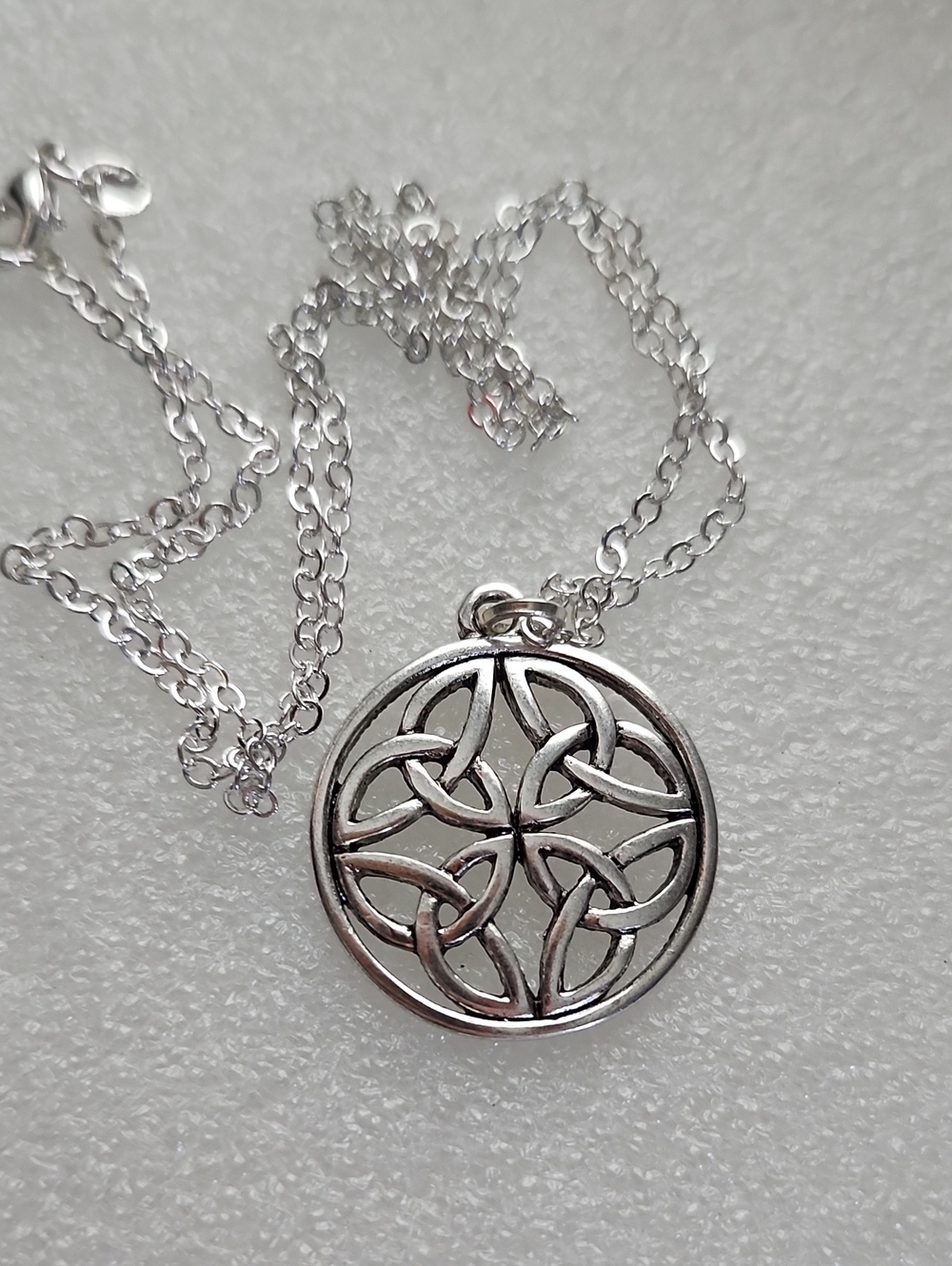 Hand Crafted Silver Celtic Knot Round Pendant Necklace